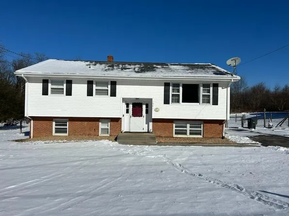 1541 Penley Blvd, Salem, VA 24153