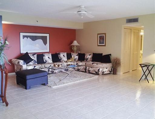 
          Designer Decorated
