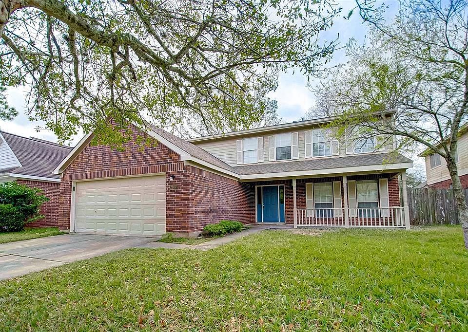 1st image of 2907 Plantation Wood Ln