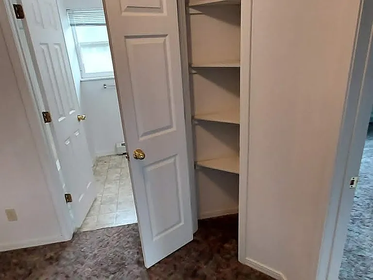540 Front St — Photo 11