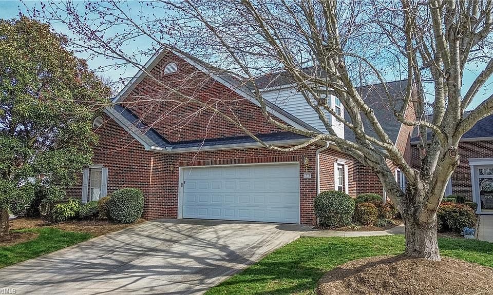1st image of 1365 Royalty Cir