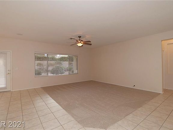 4th image of 2573 Leighton Ave