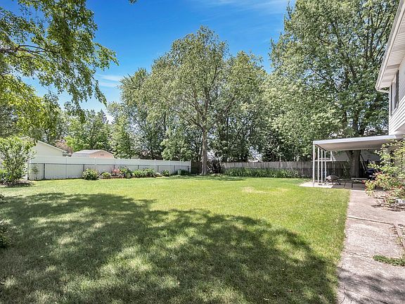 3rd image of 312 Anita Dr