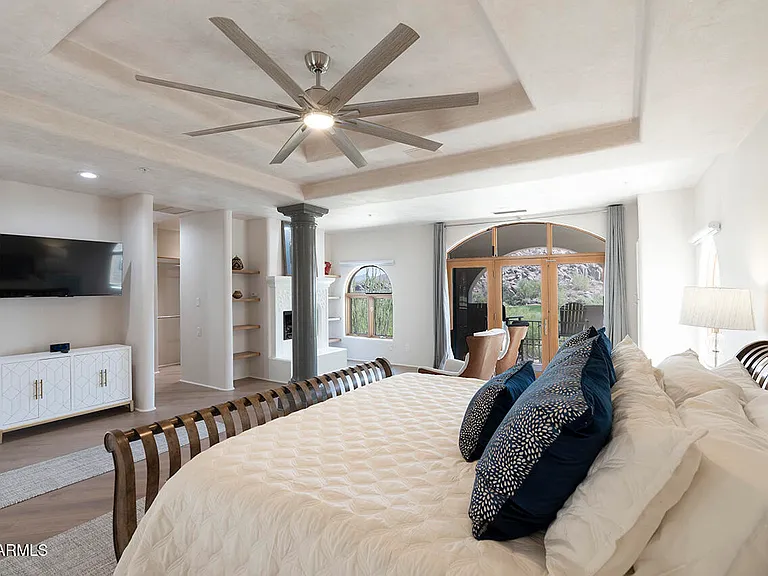 10420 E Morning Vista Ln — Photo 29