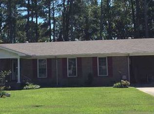 203 Hoyt Brownie Rd, Clanton, AL 35045