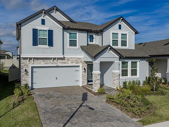 4th image of 9506 Crescent Ray Dr