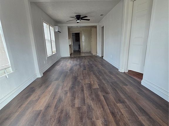 2nd image of 200 Clemmer St #A