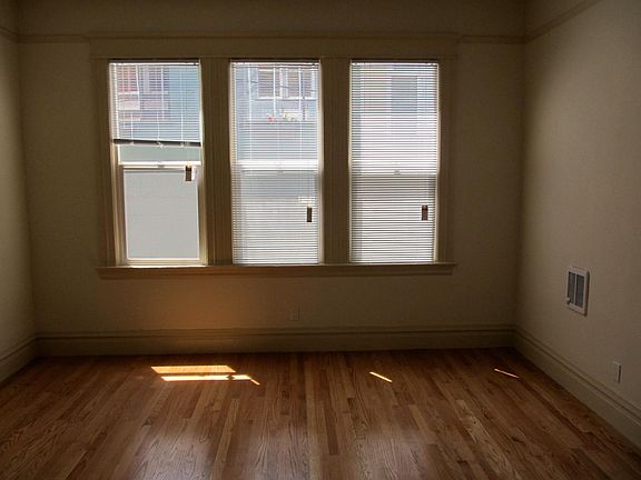 5th image of 36 Auburn St #36