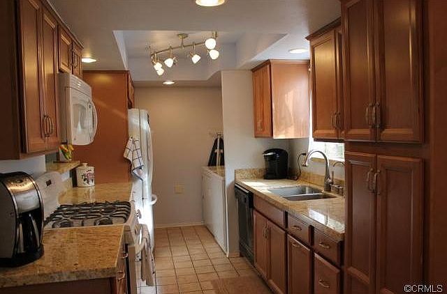 1st image of 3636 Newton St