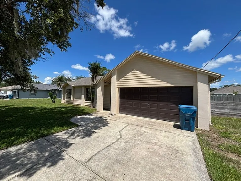 3206 Ambassador Ave — Photo 12