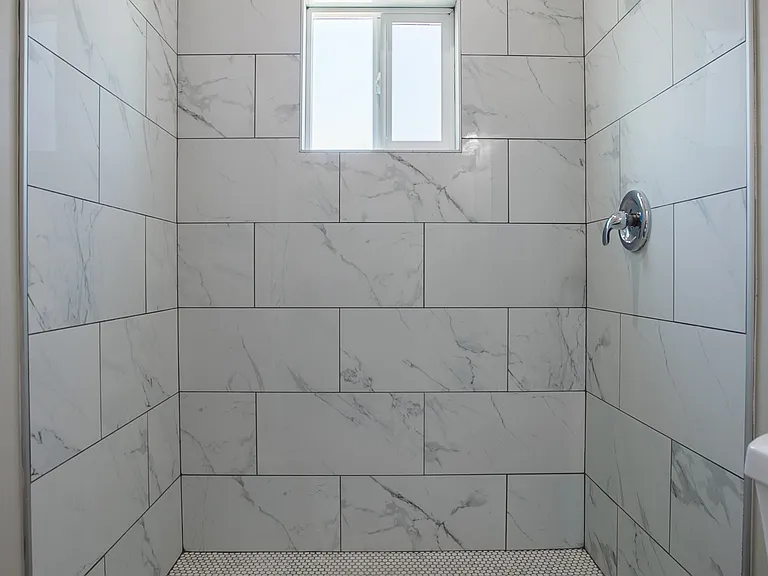 1358 N Apache Dr #1 — Photo 34