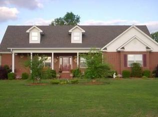 104 Huskey Ln, Beebe, AR 72012