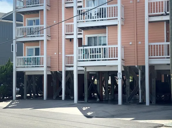 1615 Carolina Beach Avenue N Apt E3, Carolina Beach, NC 28428