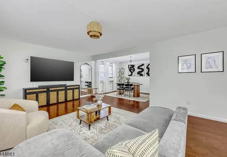 21 Avenue A #1 — Photo 2