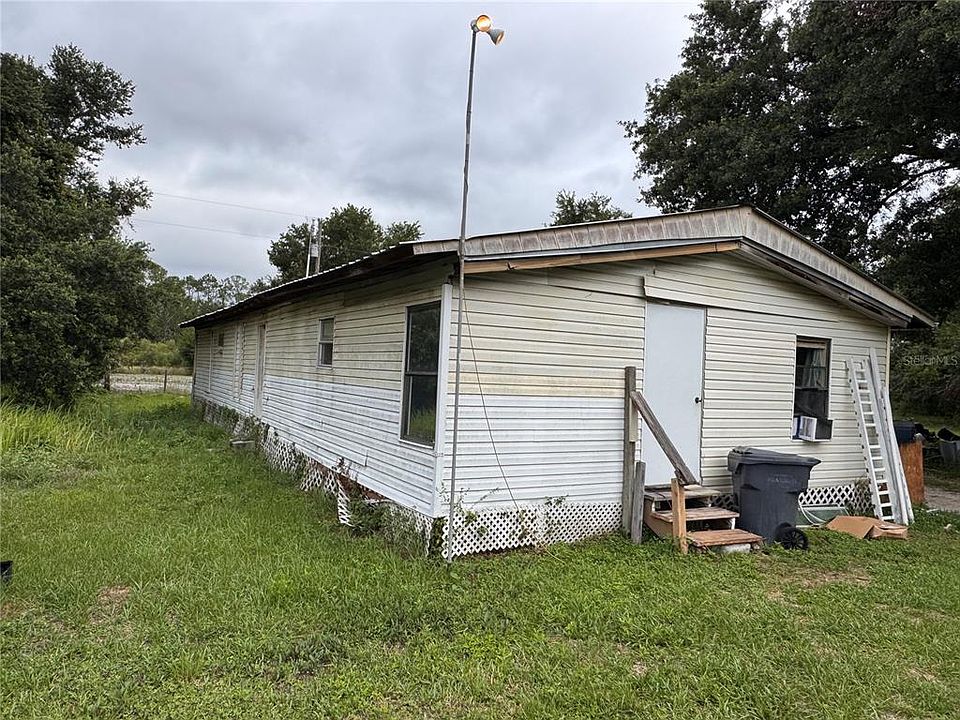 2nd image of 12315 Ranchland Trl