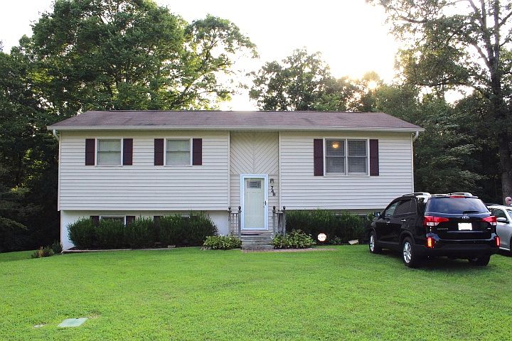 1st image of 748 Stonecrest Dr