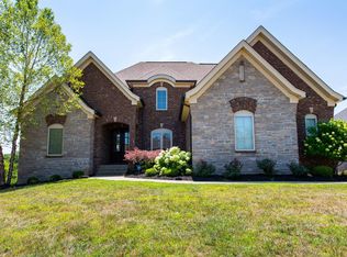 16710 Shakes Creek Dr, Fisherville, KY 40023