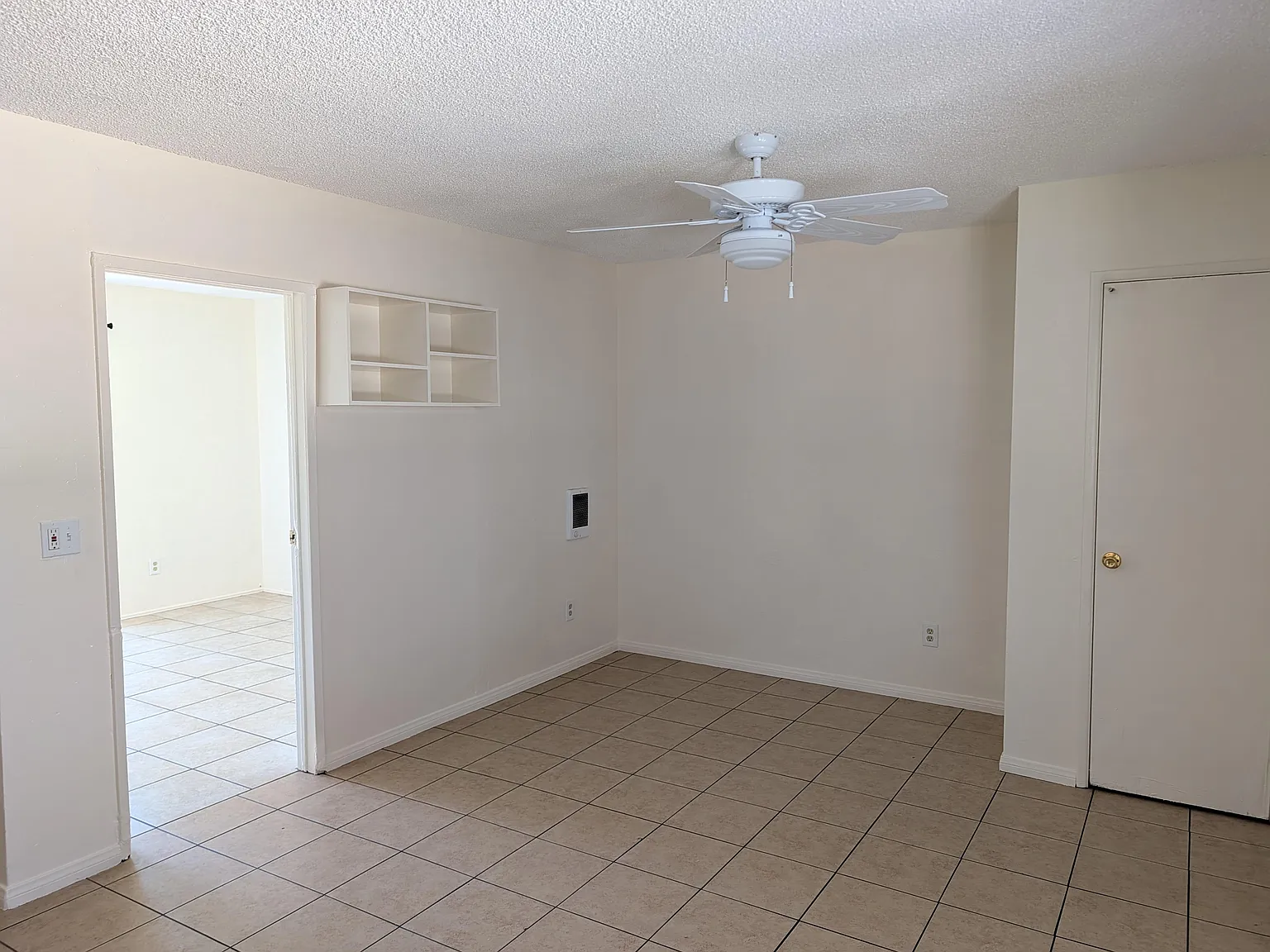 1 bed, 500 sqft, $1,800 — Photo 3