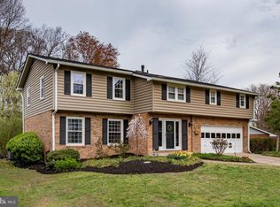 2310 Creek Dr, Alexandria, VA 22308