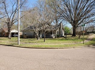 6974 Pam Dr, Millington, TN 38053