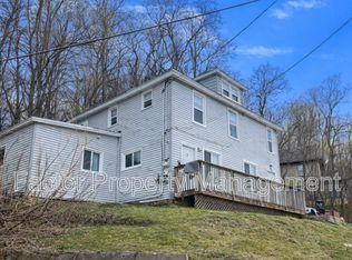 103 Locust St #1, Mankato, MN 56001