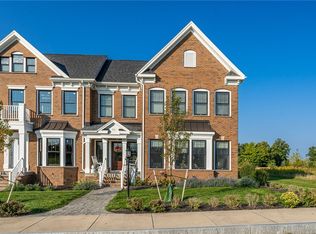 55 Watermark Lndg E, Rochester, NY 14618