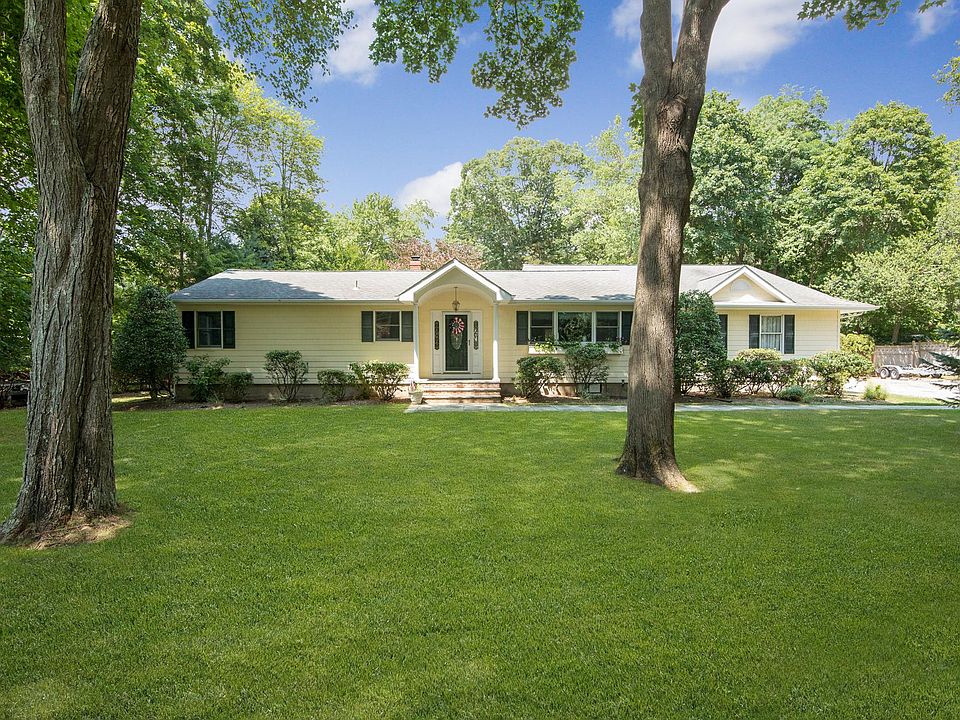1st image of 3 Chapel Ave
