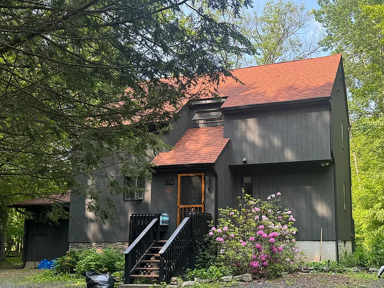 Woodland Dr — Photo 14