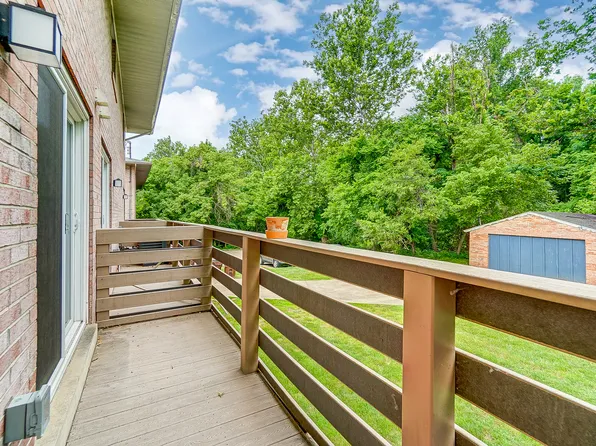 Oaks of Newport, 1163 Waterworks Rd #12, Newport, KY 41071