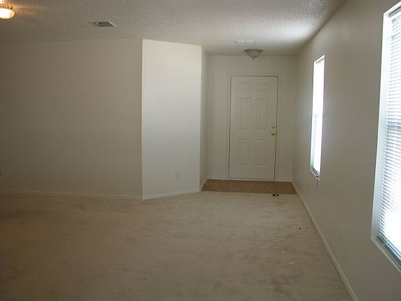 3rd image of 4209 Golden Horn Ln