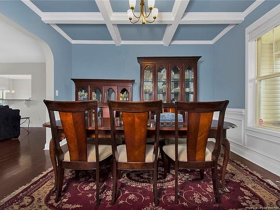 4th image of 181 Wentworth Dr