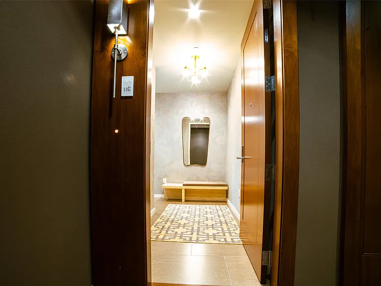 200 Congress Ave #11C — Photo 6