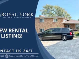 2990 Lauzon Rd #2, Windsor, ON N8T2Z8