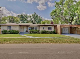 1140 W Rich Ave, Deland, FL 32720