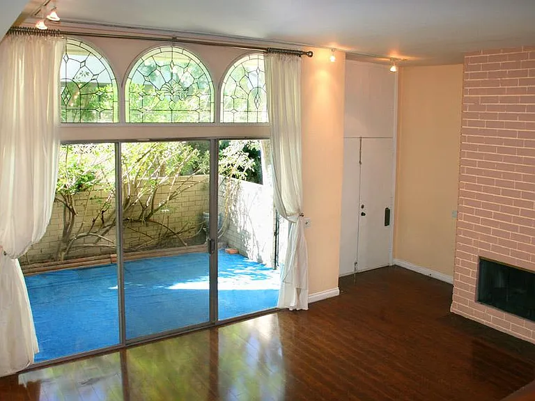 5266 Lindley Ave — Photo 13