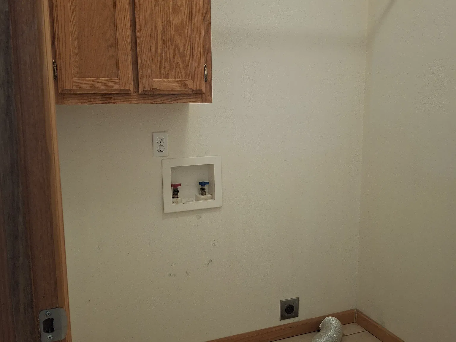 2 bed, 1400 sqft, $950 — Photo 3