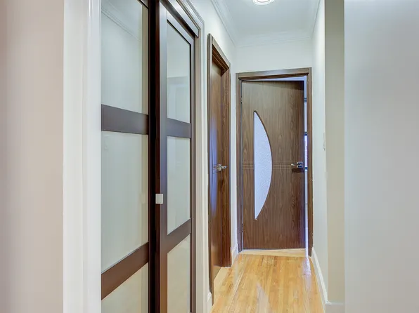 100-25 Queens Boulevard image 19 of 40