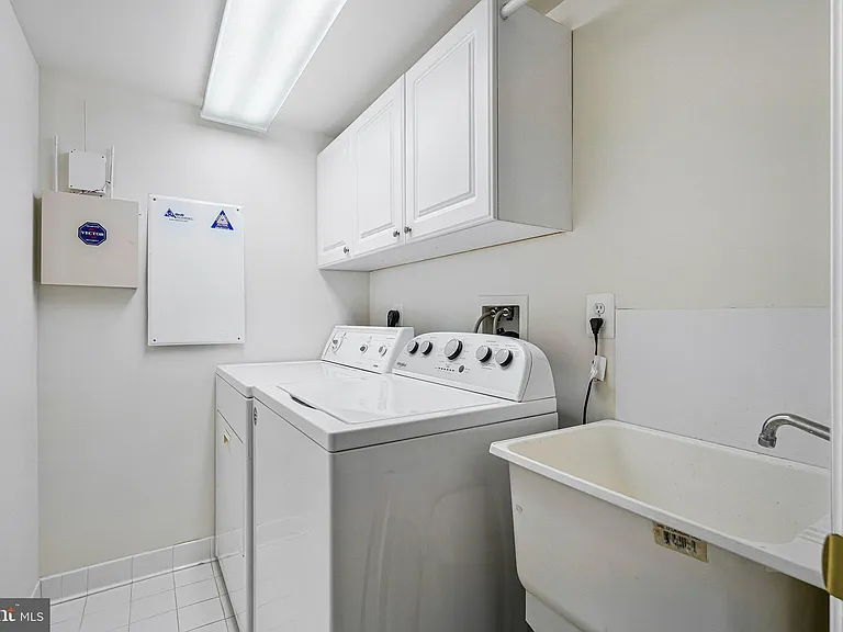 7720 Spoleto Ln — Photo 52