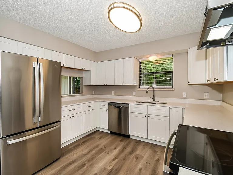 6267 Island Forest Dr — Photo 7
