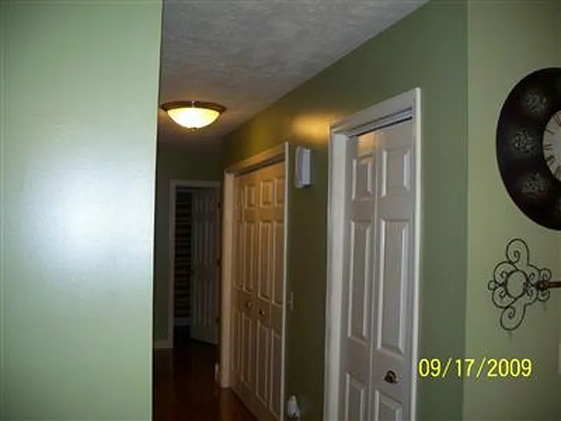 Thumbnail 12