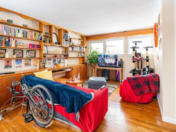 359 Maple St #5, Stowe, VT 05672