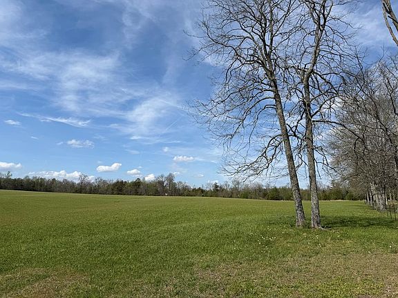 3rd image of 1342 Walt Reed Rd
