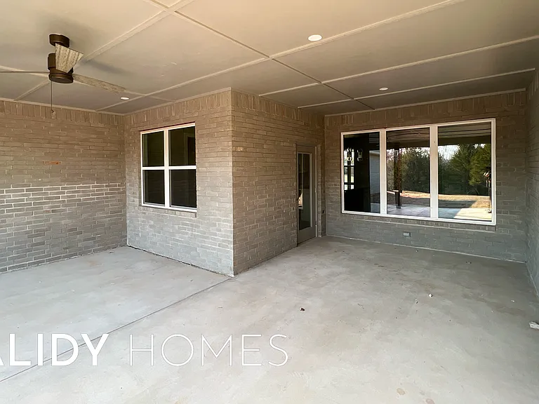 17640 Natalie Ct — Photo 48