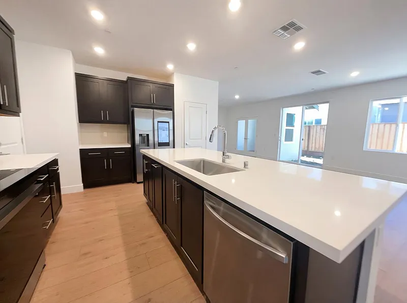 Thumbnail 18