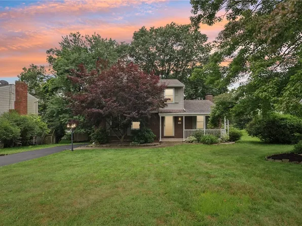 108 Colonial Dr, Sewickley, PA 15143