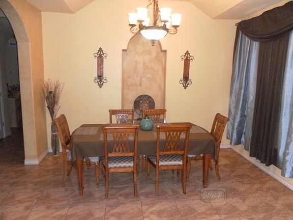 4th image of 1811 Ector Dr