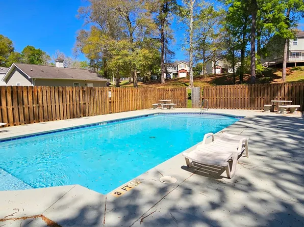 108 W Briar Dr, Enterprise, AL 36330