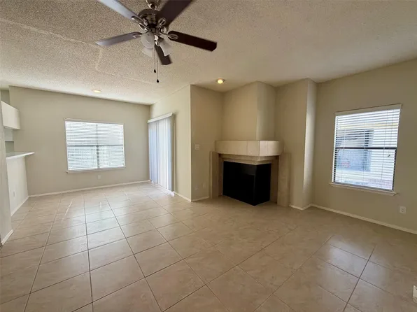 2710 Grants Lake Blvd, Sugar Land, TX