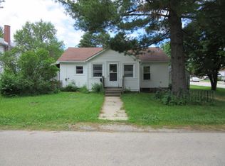 121 De Kalb St, Sandwich, IL 60548