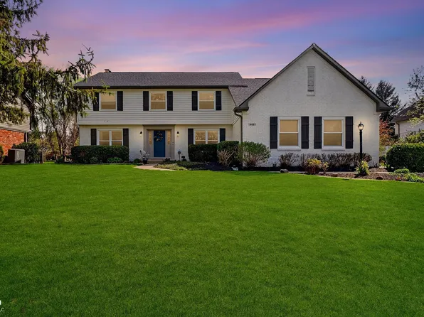 913 Arrowwood Dr, Carmel, IN 46033